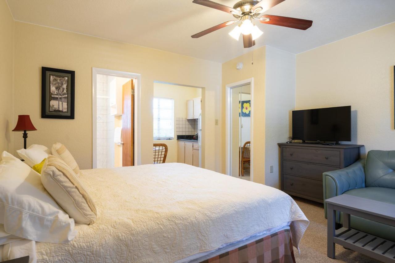 Mar Bay Exclusive Suites Safety Harbor Extérieur photo