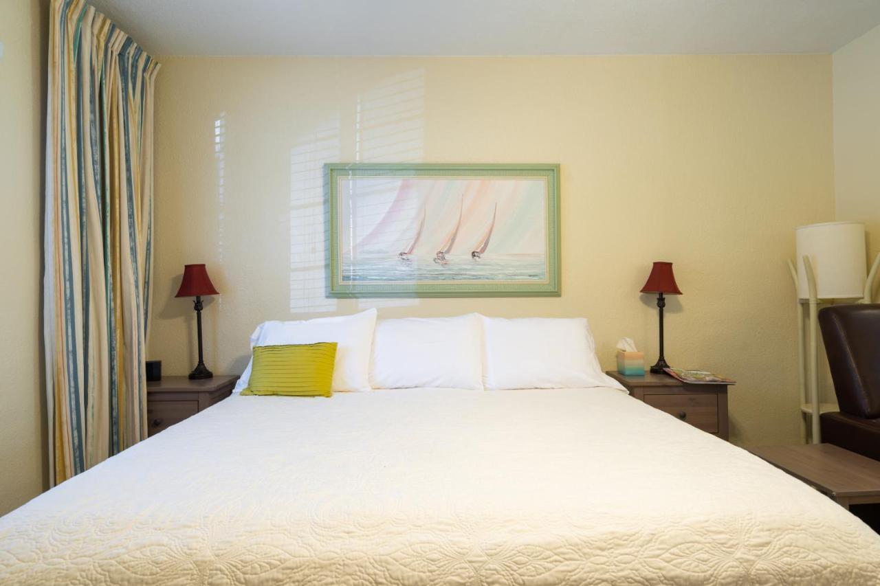 Mar Bay Exclusive Suites Safety Harbor Extérieur photo