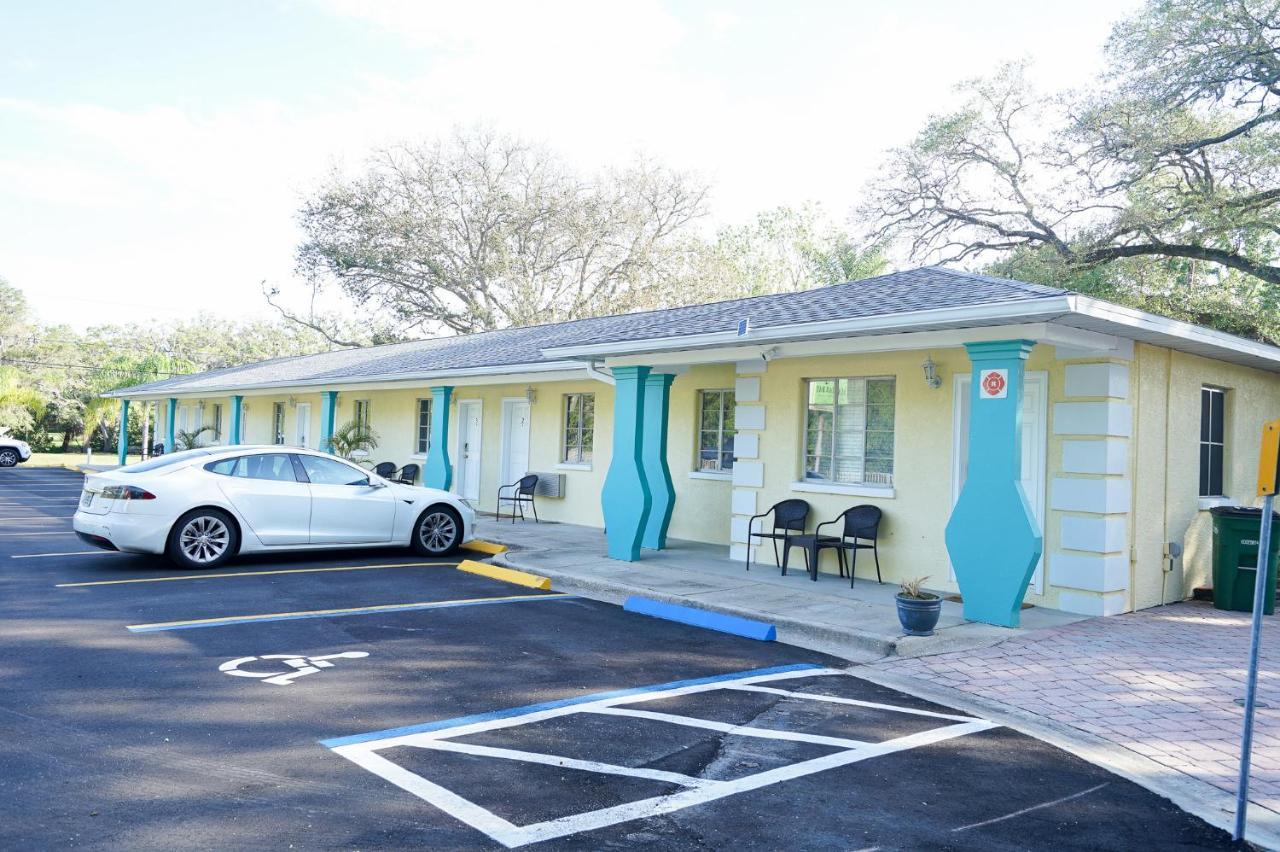 Mar Bay Exclusive Suites Safety Harbor Extérieur photo