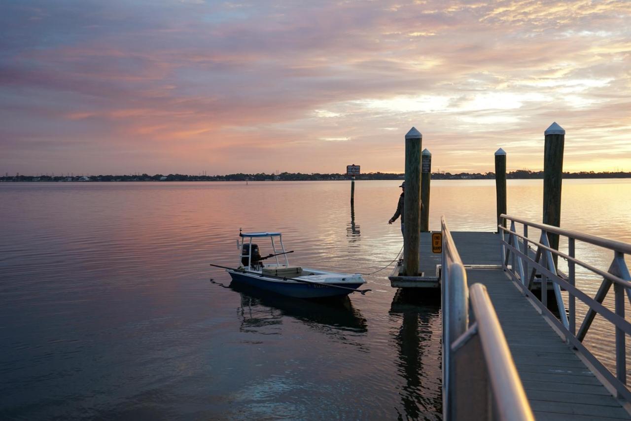 Mar Bay Exclusive Suites Safety Harbor Extérieur photo