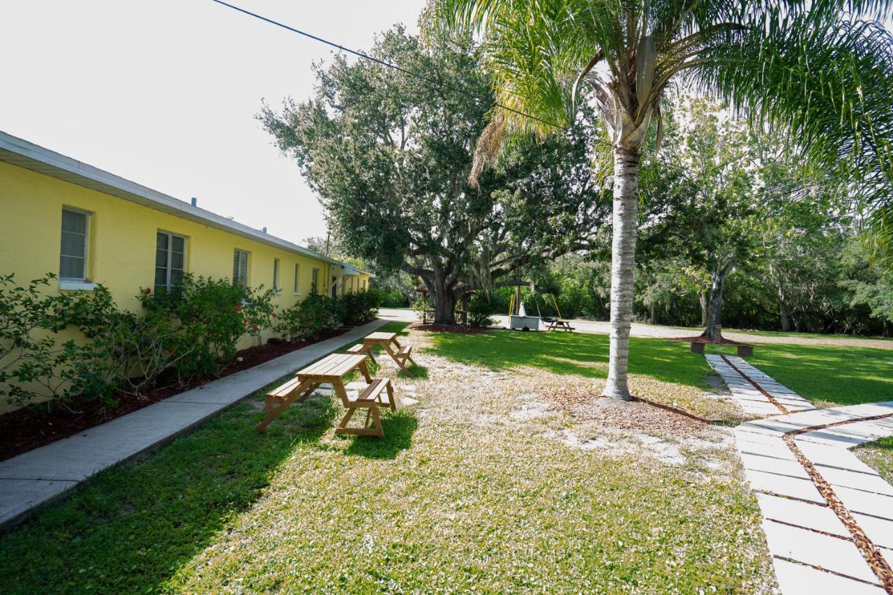 Mar Bay Exclusive Suites Safety Harbor Extérieur photo
